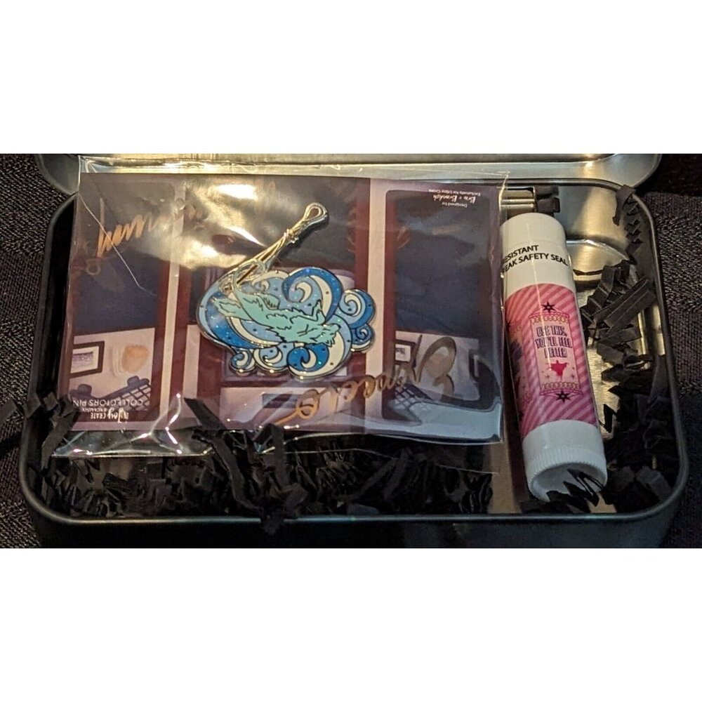 Litjoy Harry Potter Dementor Repellent Kit: Tin, Lupin Patronus Pin & Chapstick